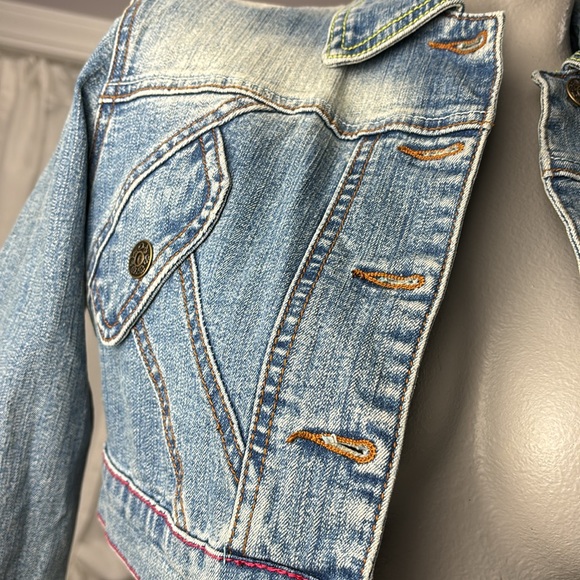 NWT - YNQ - Distressed Crop/Cropped Jean Jacket - Sz M - Picture 5 of 16